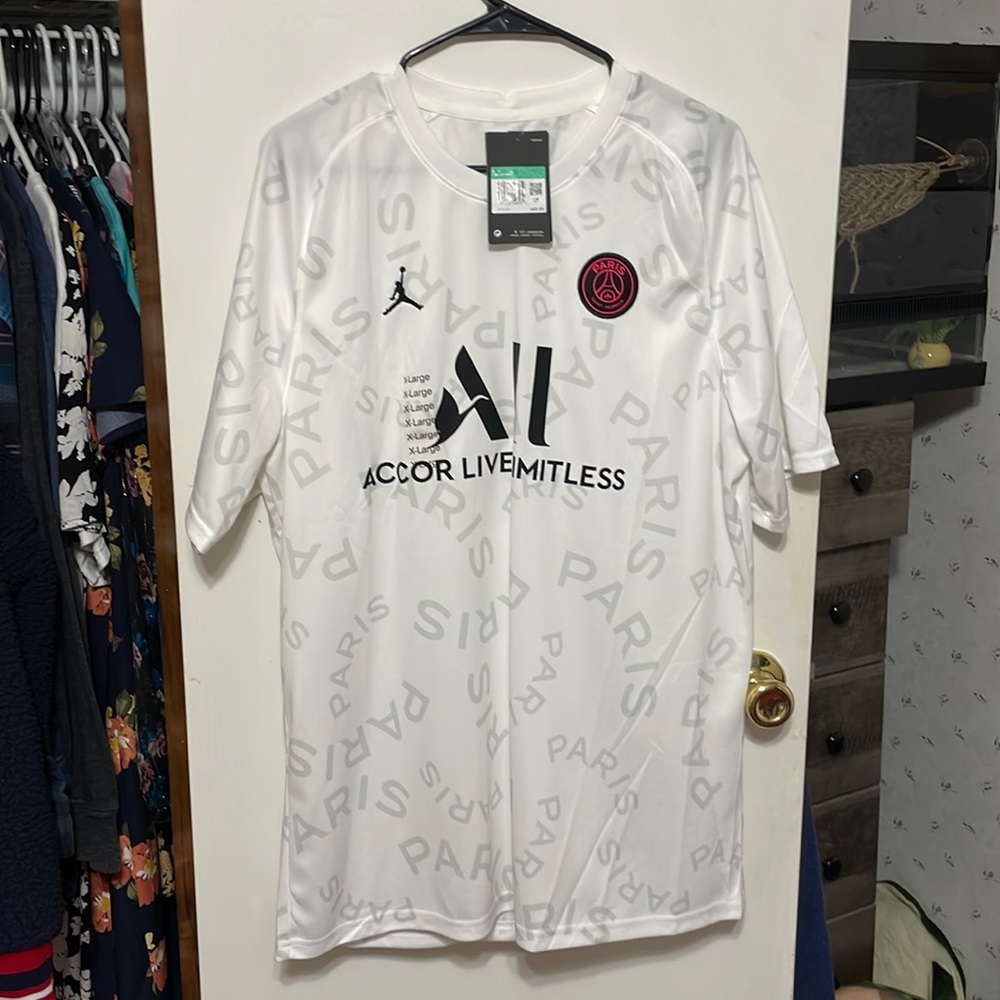 Jordan Paris Saint Germain Jersey (XL) Never worn